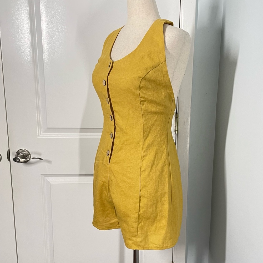 Illa Illa Linen Blend Halter Neck Button Down Romper size S - Picture 7 of 9